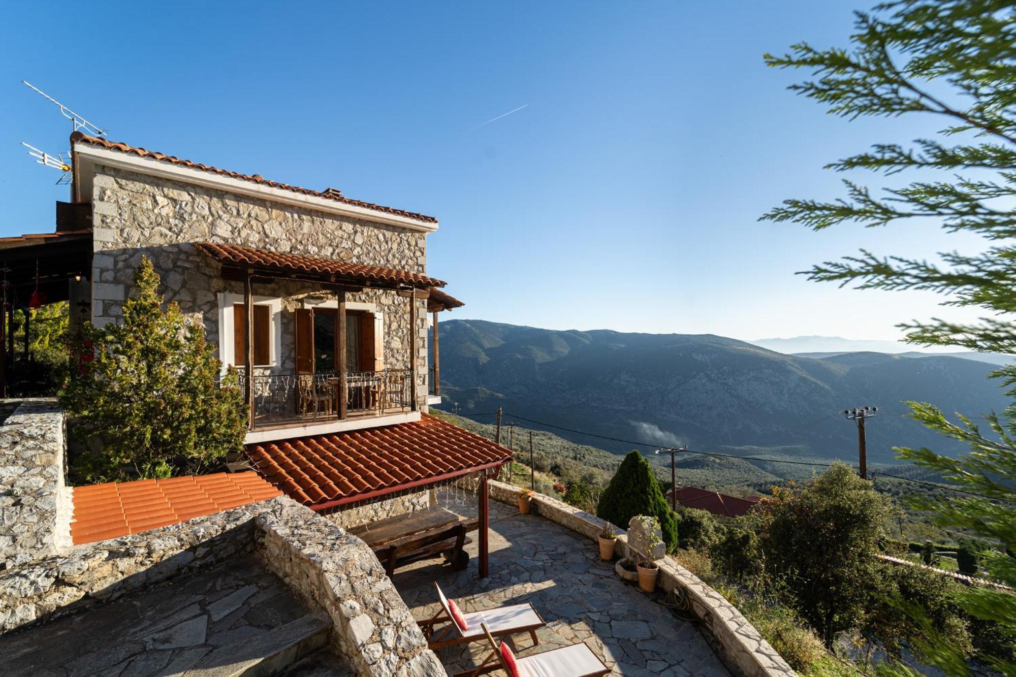 Rock Dandy Deluxe Chalet In Arachova - Delphi, Sauna, Prv Parking, Amazing View Exterior foto