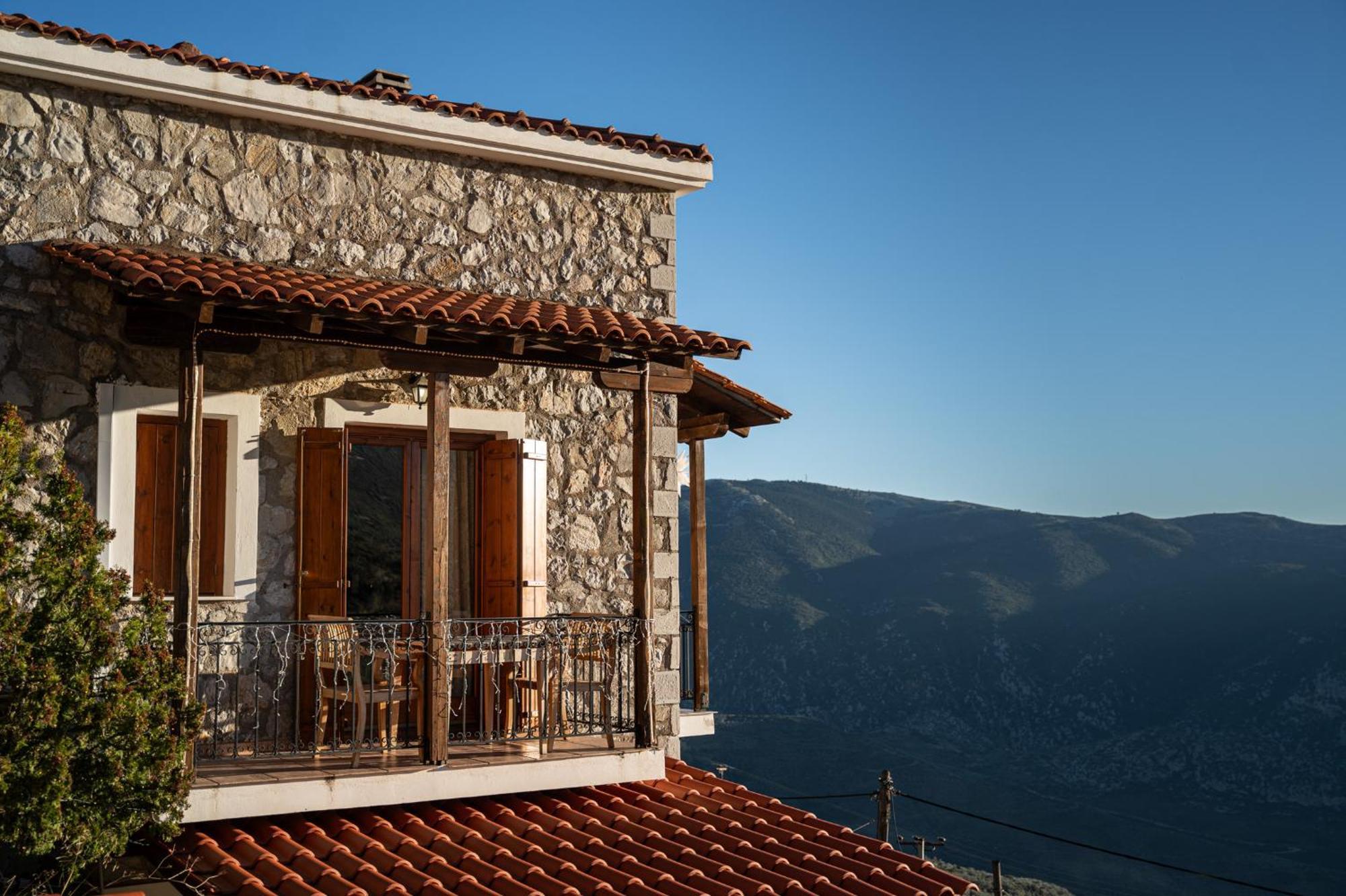 Rock Dandy Deluxe Chalet In Arachova - Delphi, Sauna, Prv Parking, Amazing View Exterior foto